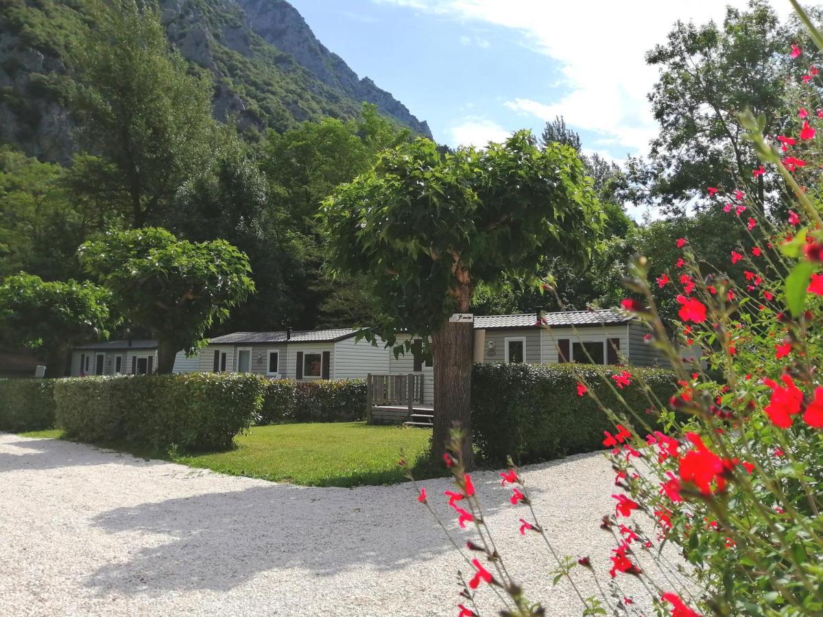 Le Moulin Du Pont D'Alies Hotel Axat Bagian luar foto