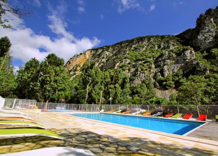 Le Moulin Du Pont D'Alies Hotel Axat Bagian luar foto